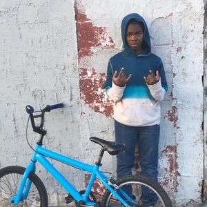 Meet your Posher, Elijah